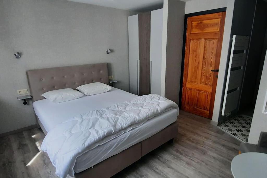Le Relais Des Imprimeurs Villa Bouillon Eksteriør billede